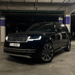 Rent Range Rover Vogue in Dubai