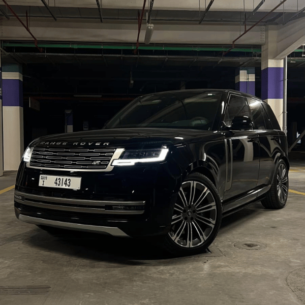 Rent Range Rover Vogue in Dubai