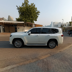 Rent Toyota Land Cruiser in Dubai
