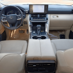 Rent Toyota Land Cruiser in Dubai