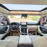 Rent Toyota Land Cruiser in Dubai