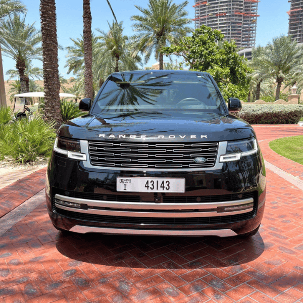 Rent Range Rover Vogue in Dubai