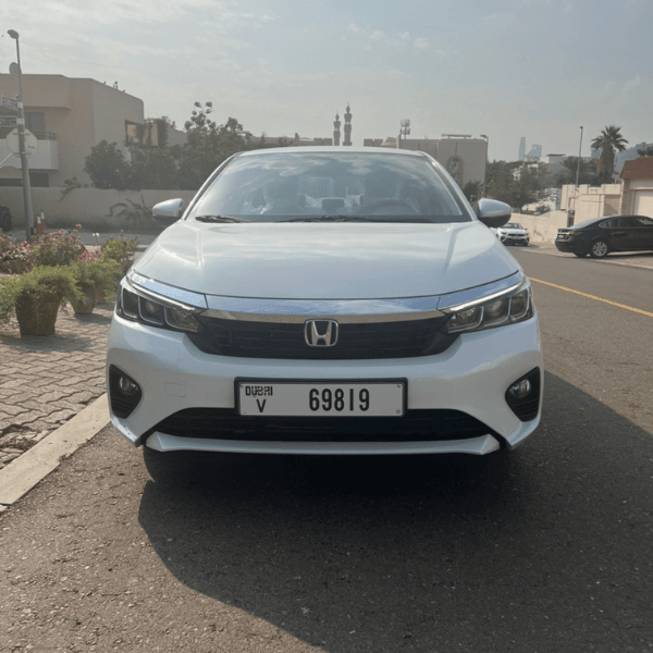 Rent honda city in dubai
