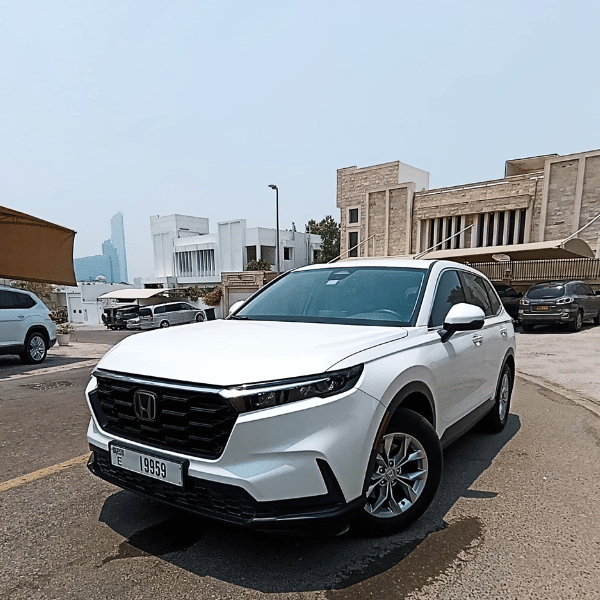 Rent Honda CR-V in Dubai