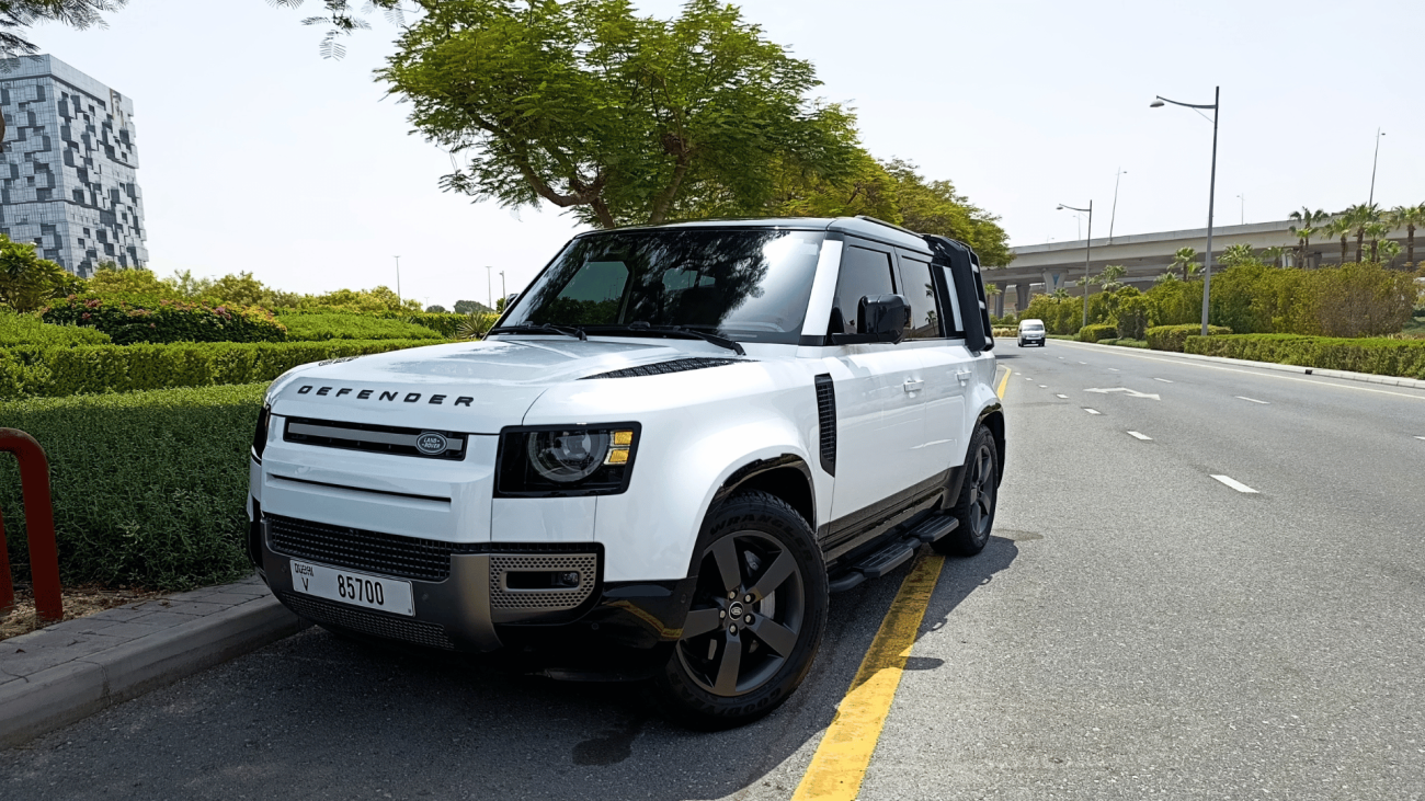 Land Rover Defender rent In dubai