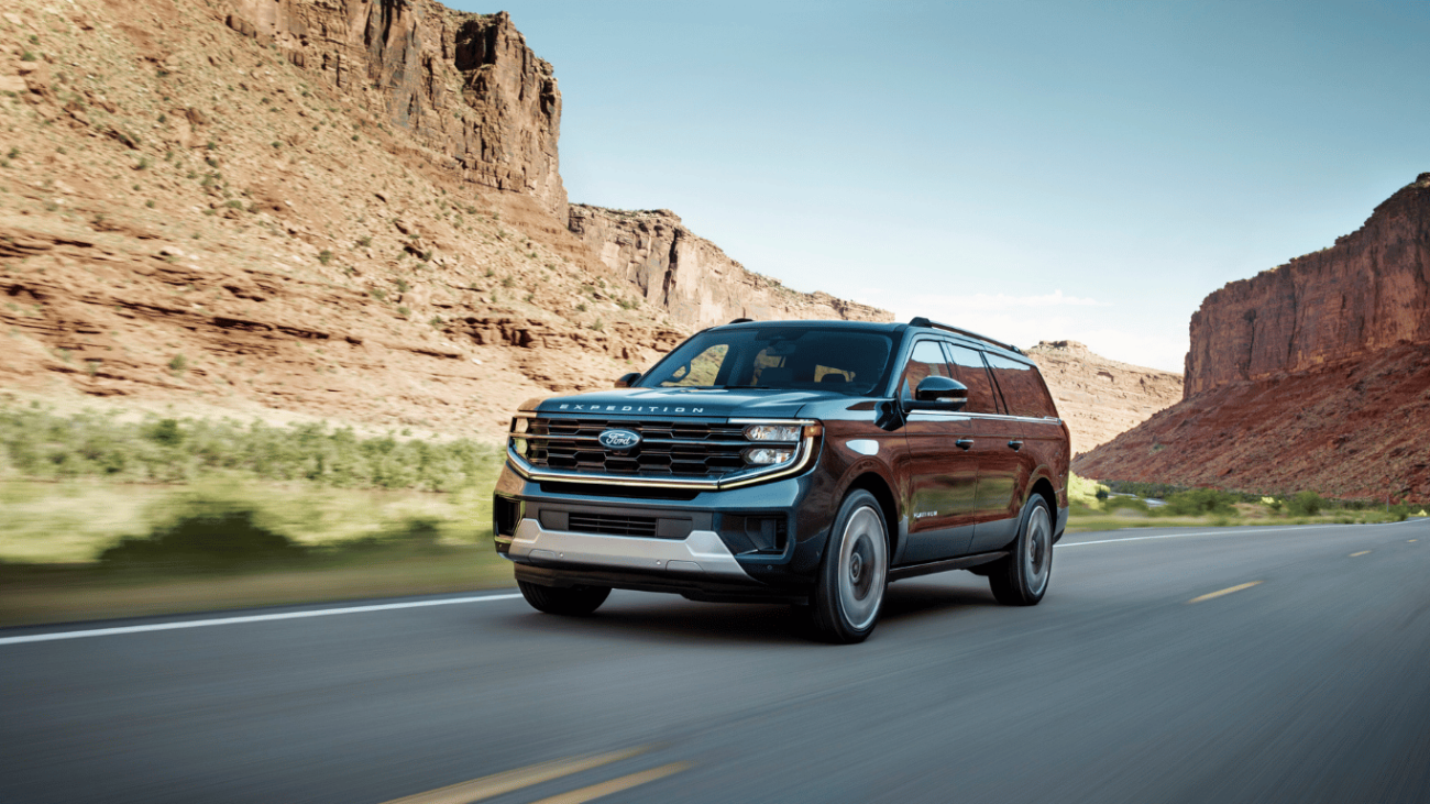 Rent Ford expedition in dubai