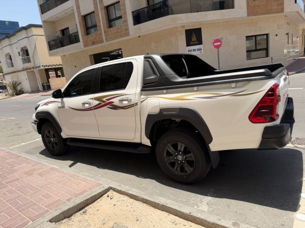 Toyota Hilux Double Cab 2026, Prox's own car